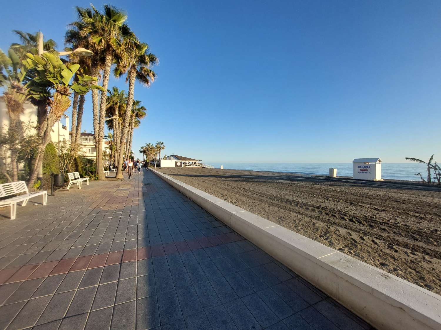 Schönes Penthouse zum Verkauf am Strand von Peñoncillo mit Meerblick