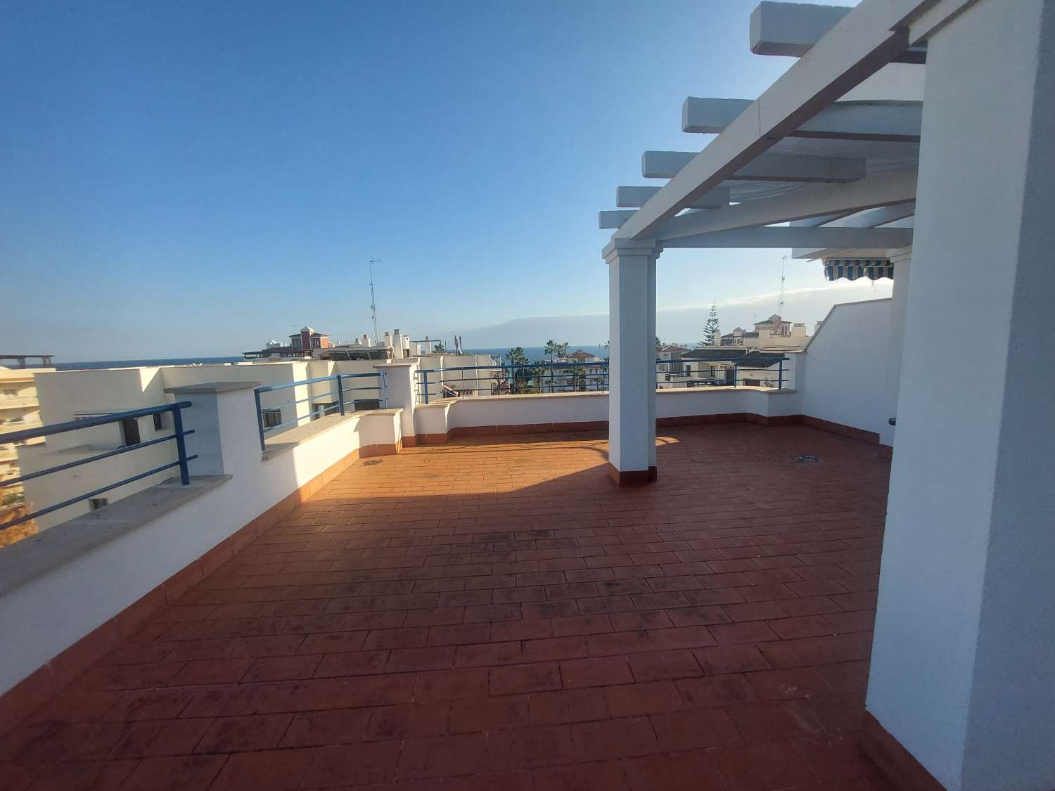 Nice Penthouse for sale Peñoncillo beach with Sea Views