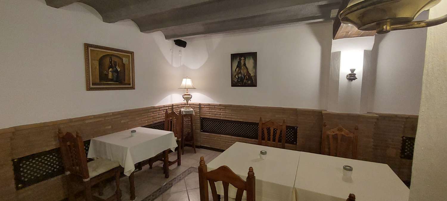 Restaurant with house for sale in Torrox