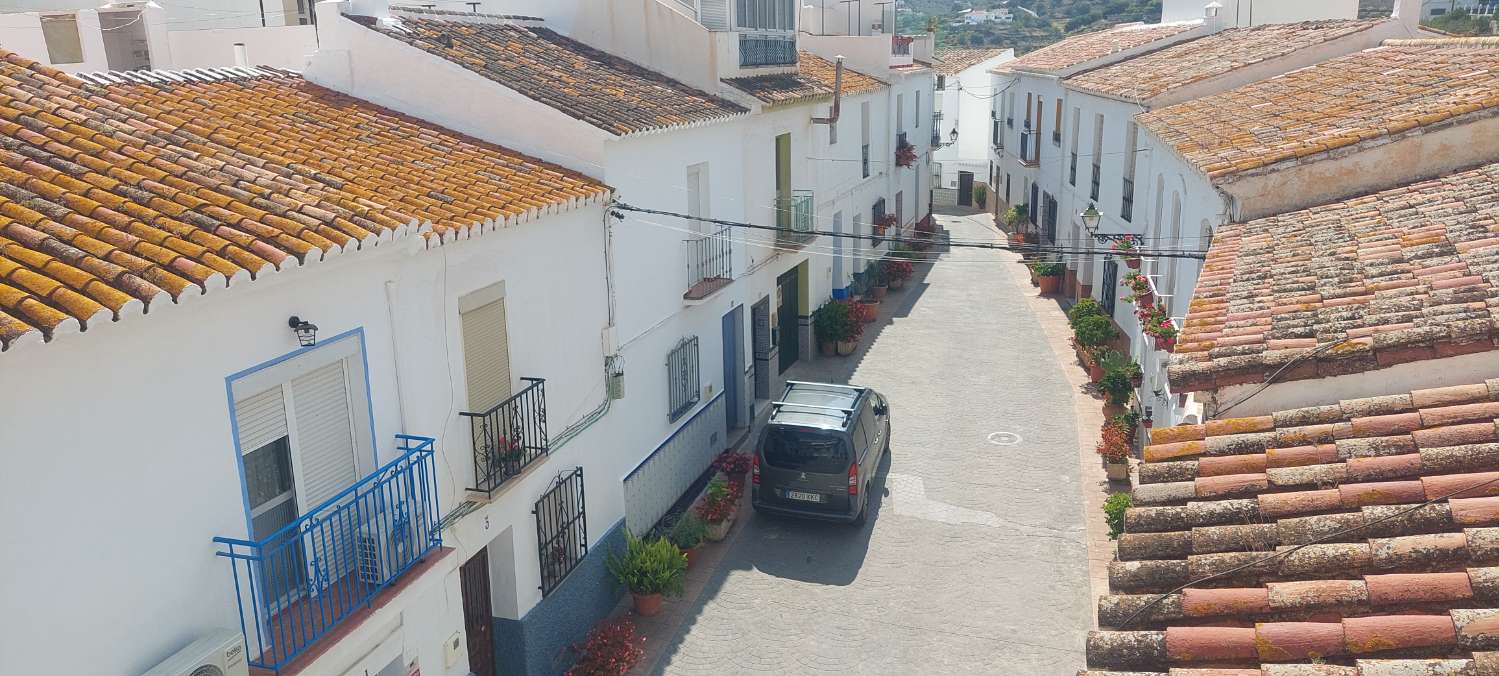 Bonita  Casa de pueblo  en venta