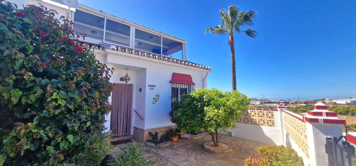 Jolie maison jumelée parc Torrox