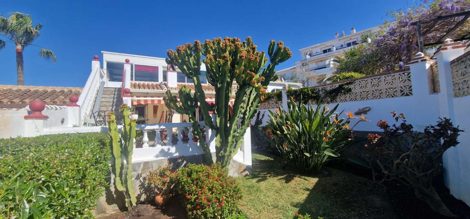 Nice semi-detached house Torrox park