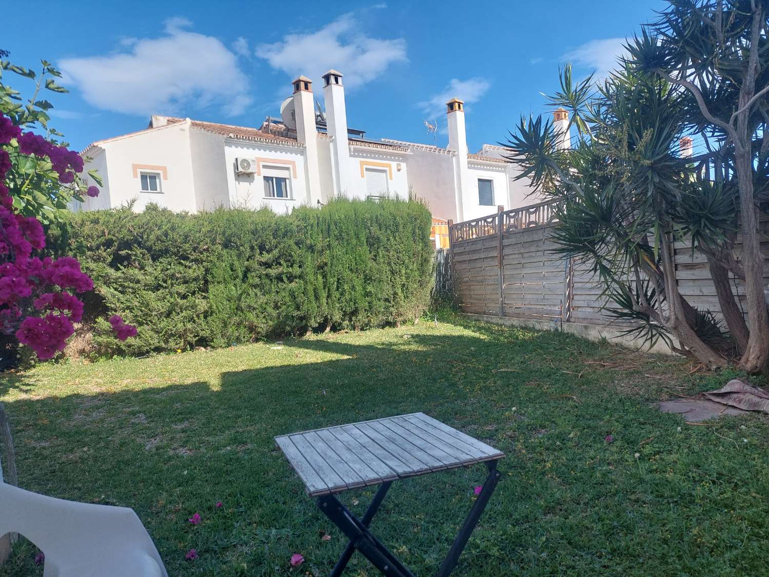 Charmant appartement ensoleillé dans un emplacement résidentiel privilégié