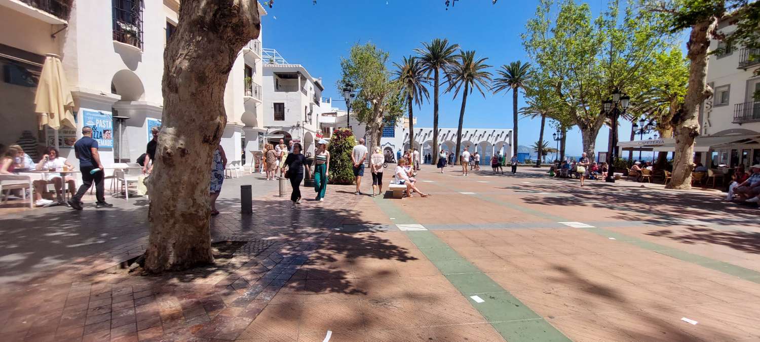Beautiful semi-detached house in the center of Nerja