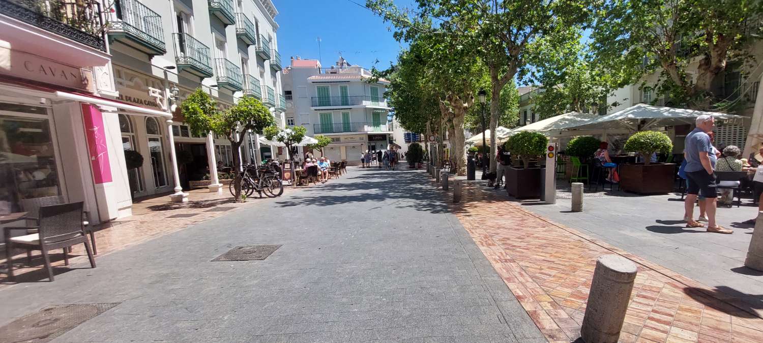 Beautiful semi-detached house in the center of Nerja
