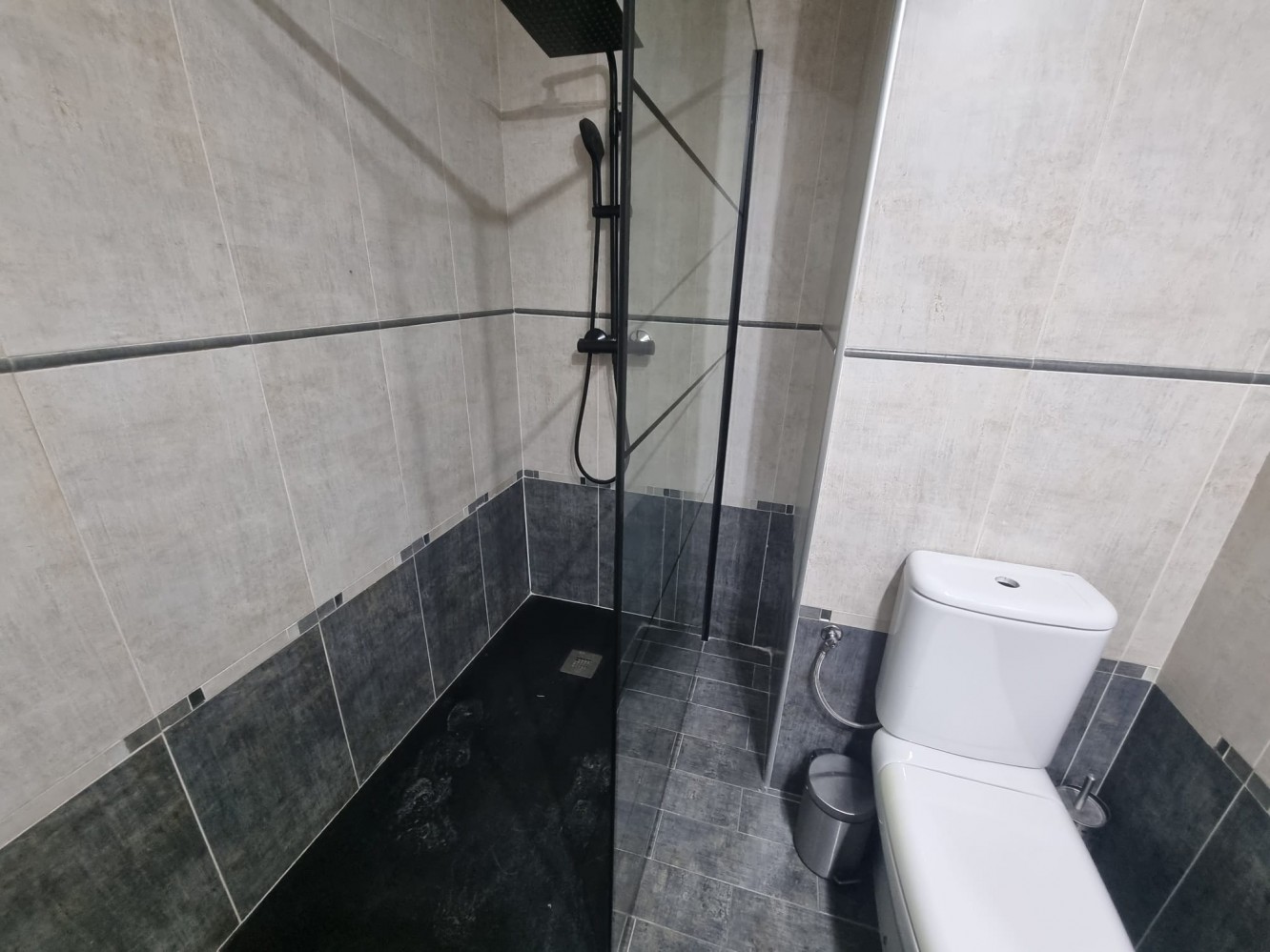 Amplio Apartamento en venta  zona chaparil ( centro)