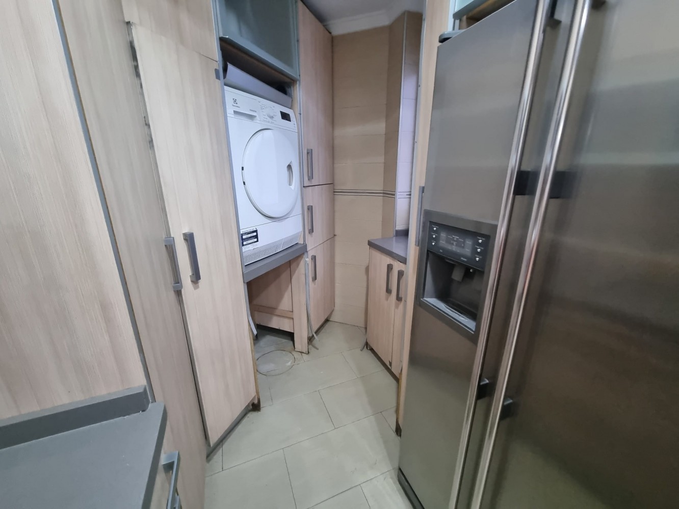 Amplio Apartamento en venta  zona chaparil ( centro)