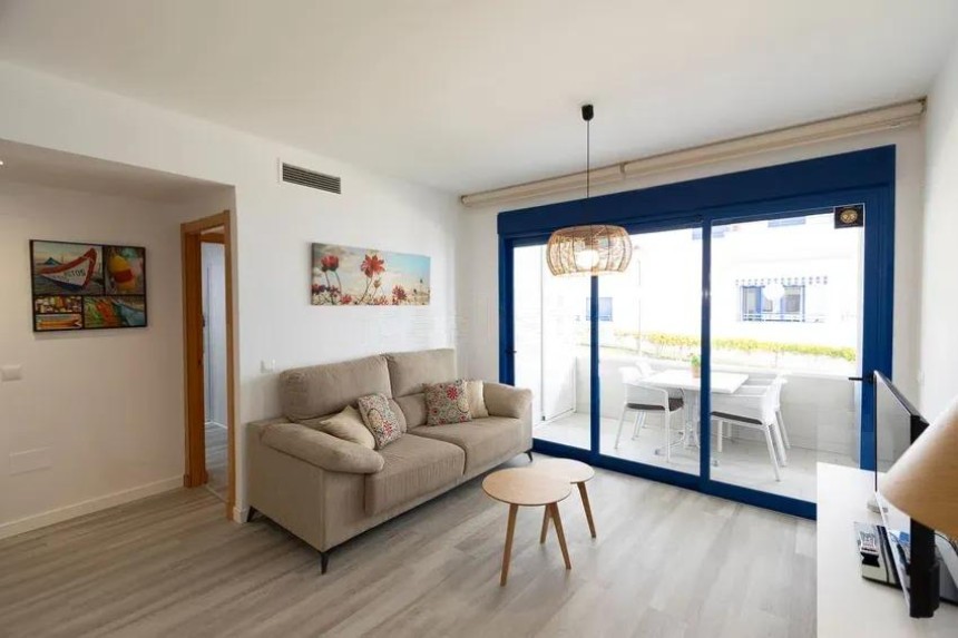 Bonito apartamento  primera linea de Playa