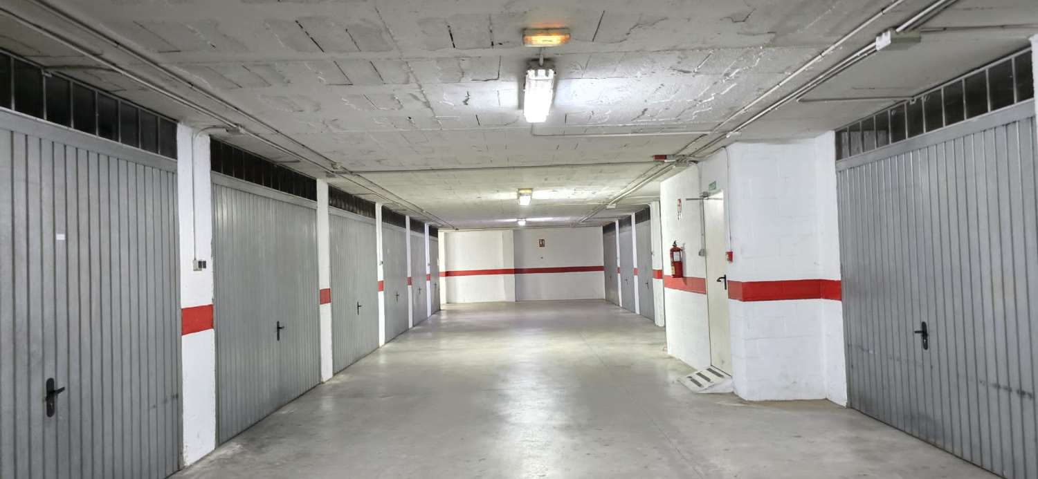 Amplio piso en  Torrox  Pueblo