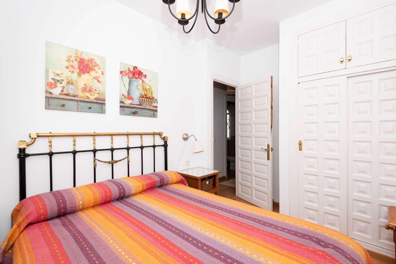 Casa  en venta  en Nerja Urb. verano azul