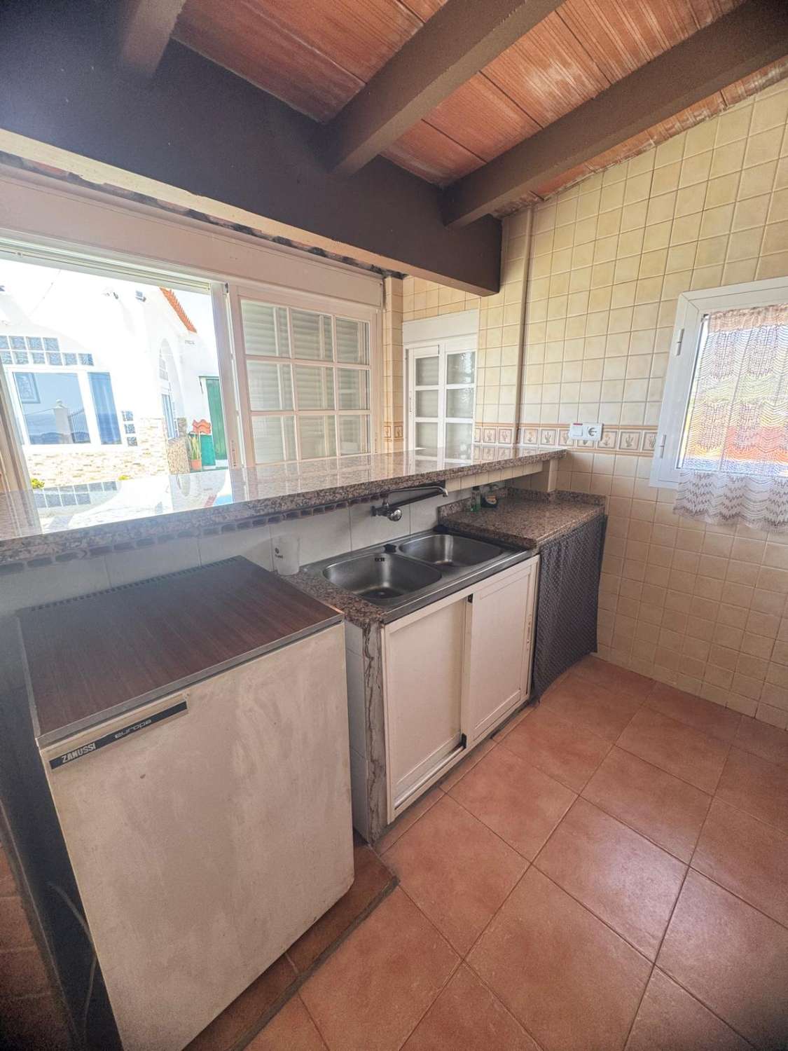 Country house 1.5 km from the beach