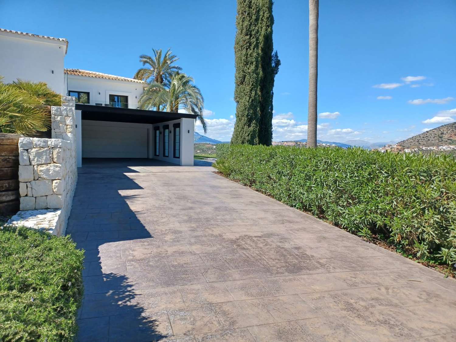 Stunning luxury villa for sale in Coin Málaga