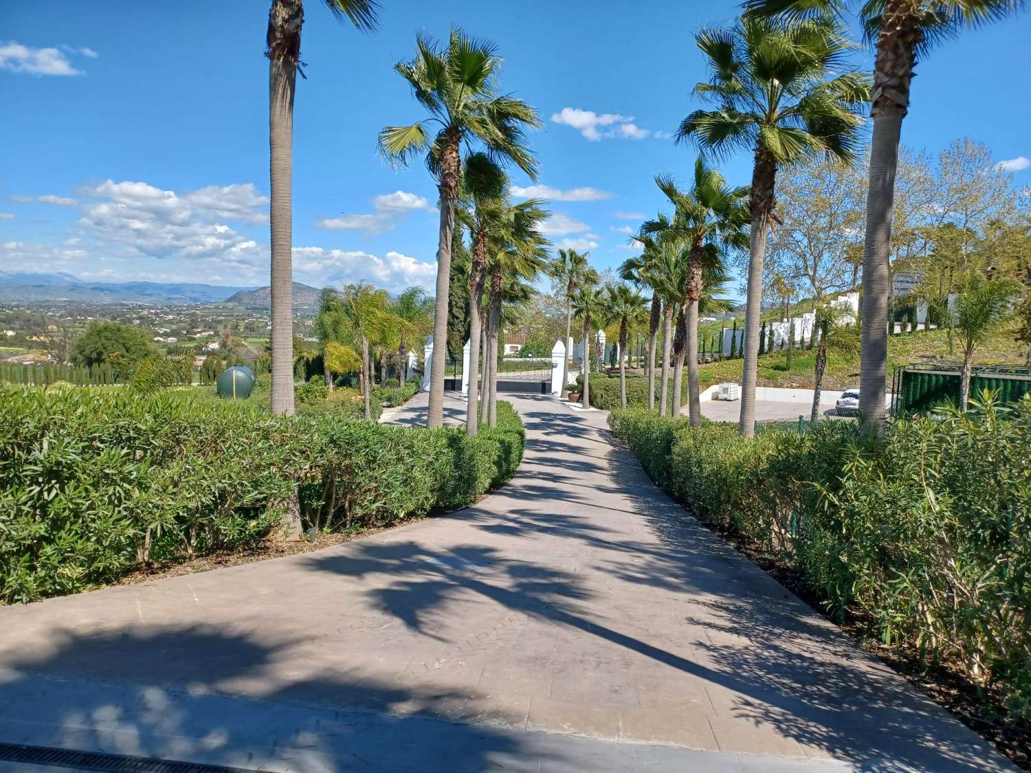 Stunning luxury villa for sale in Coin Málaga