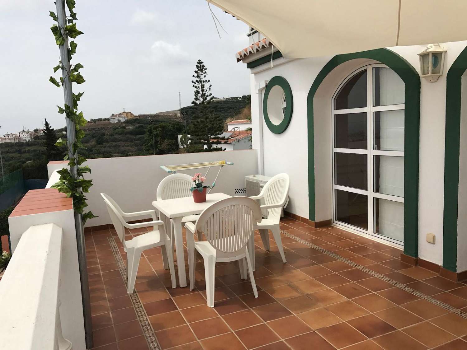 Impresionate villa    en venta Torrox  - Málaga