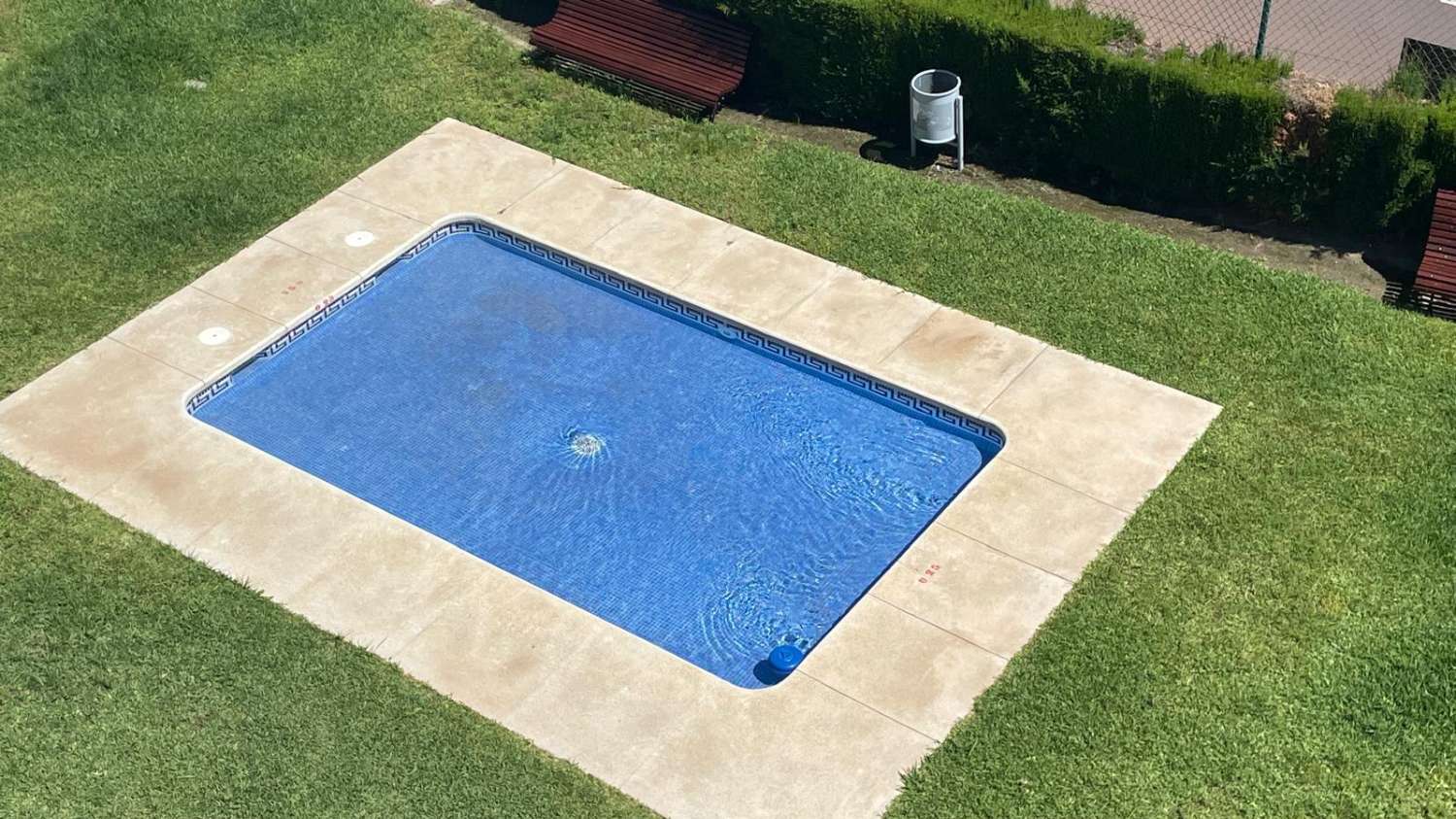 Bonito apartamento en   Peñoncillo ( Torrox - costa)