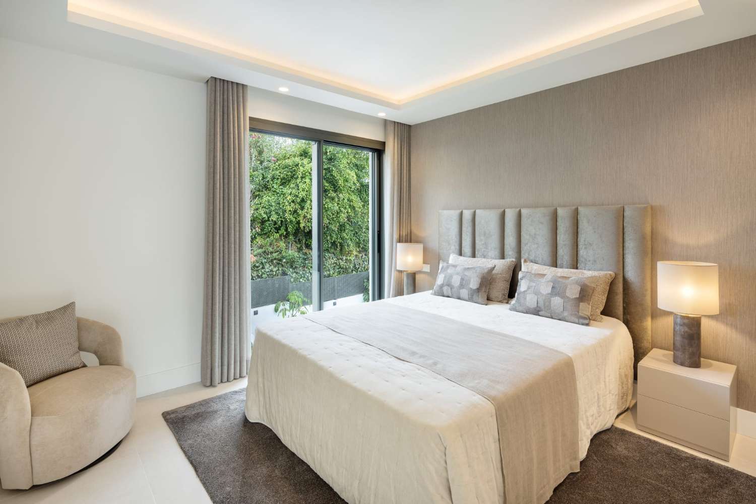 Villa en venta en Nueva Andalucia, Marbella, Malaga