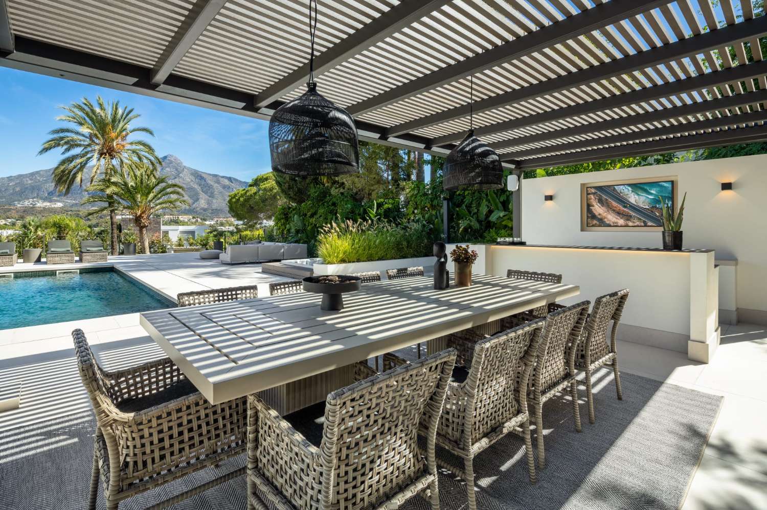 Villa en venta en Nueva Andalucia, Marbella, Malaga