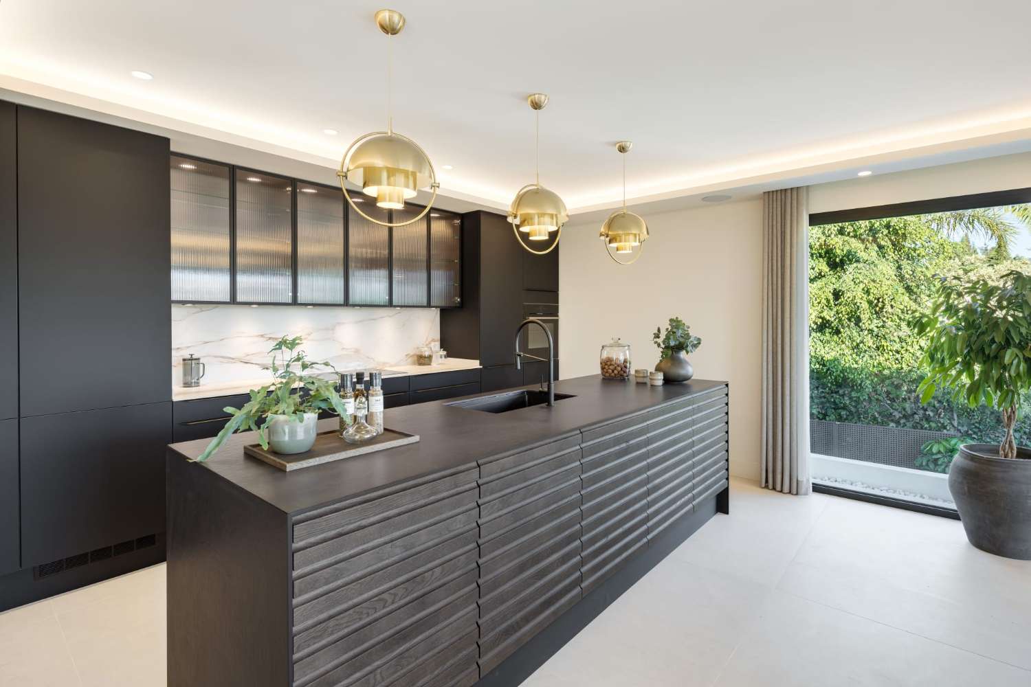 Villa en venta en Nueva Andalucia, Marbella, Malaga