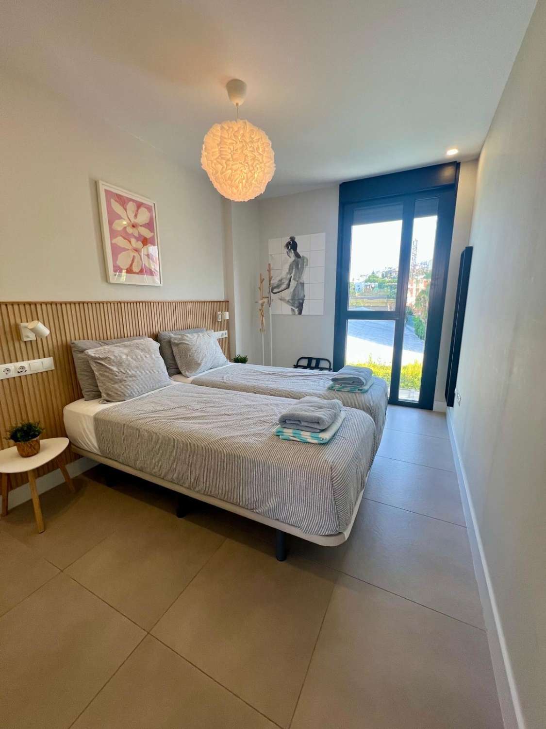 APARTAMENTO DE LUJO  A 100 METROS DE PLAYA