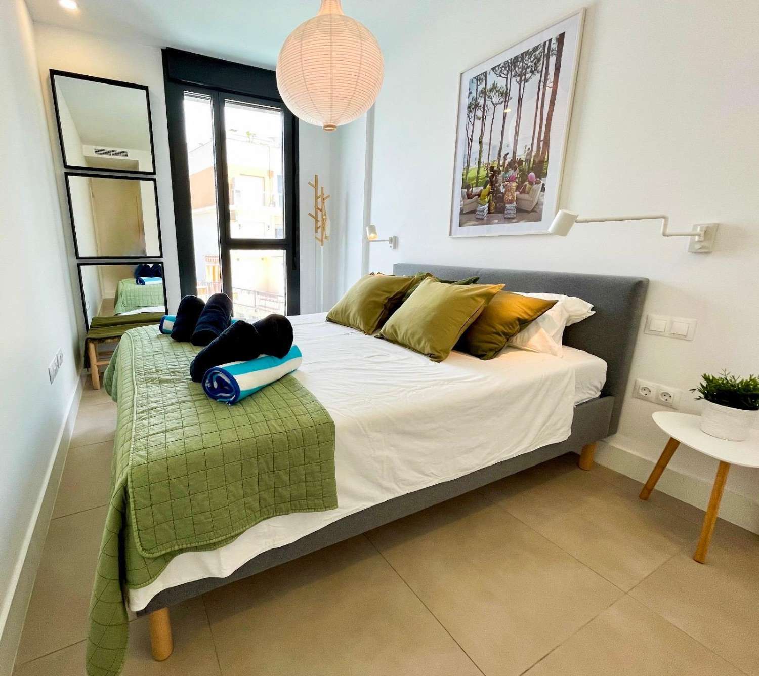APARTAMENTO DE LUJO  A 100 METROS DE PLAYA