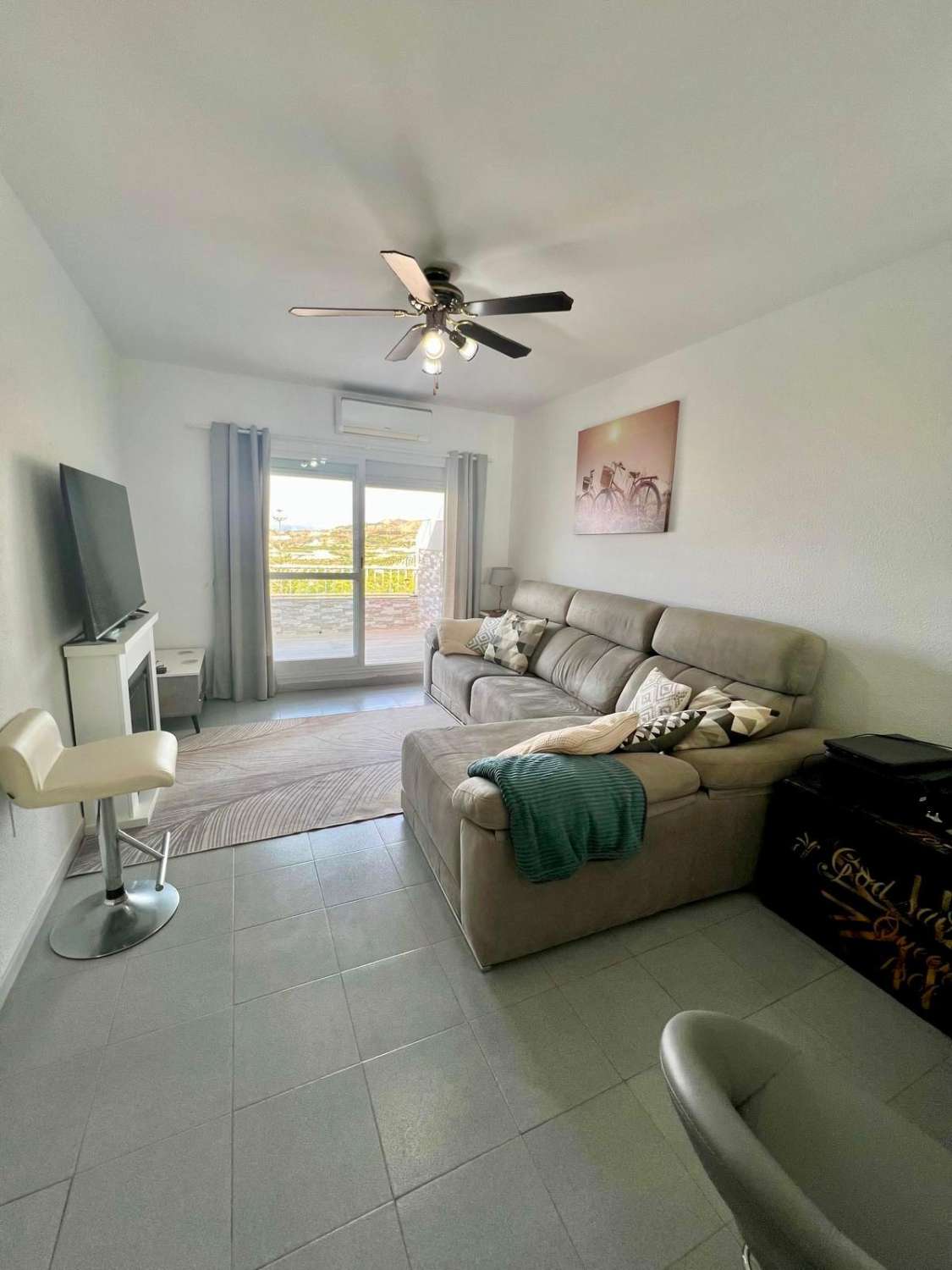 Nice apartment in Las Colinas Torrox Park