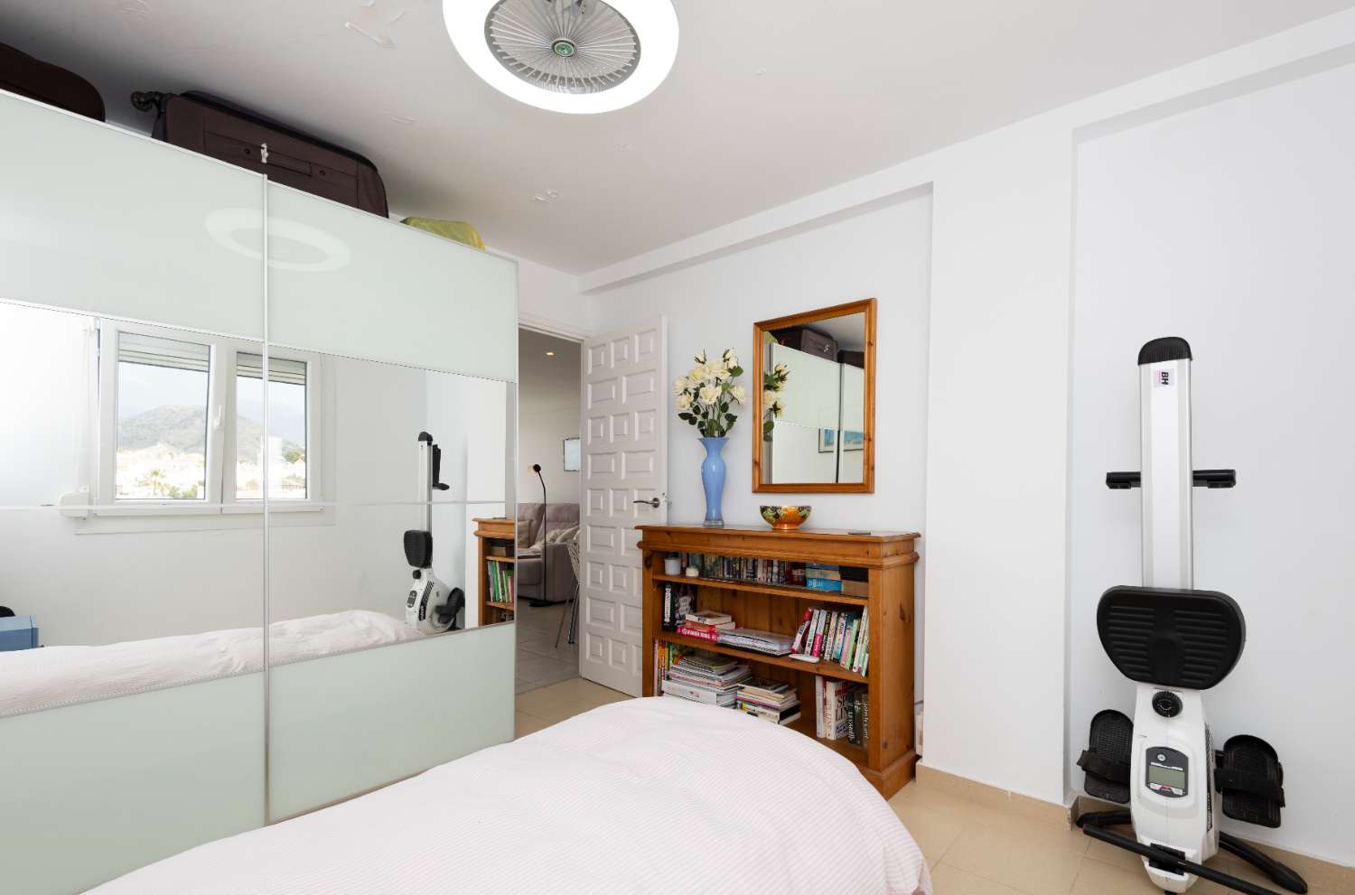 Beautiful fully renovated apartment with stunning views