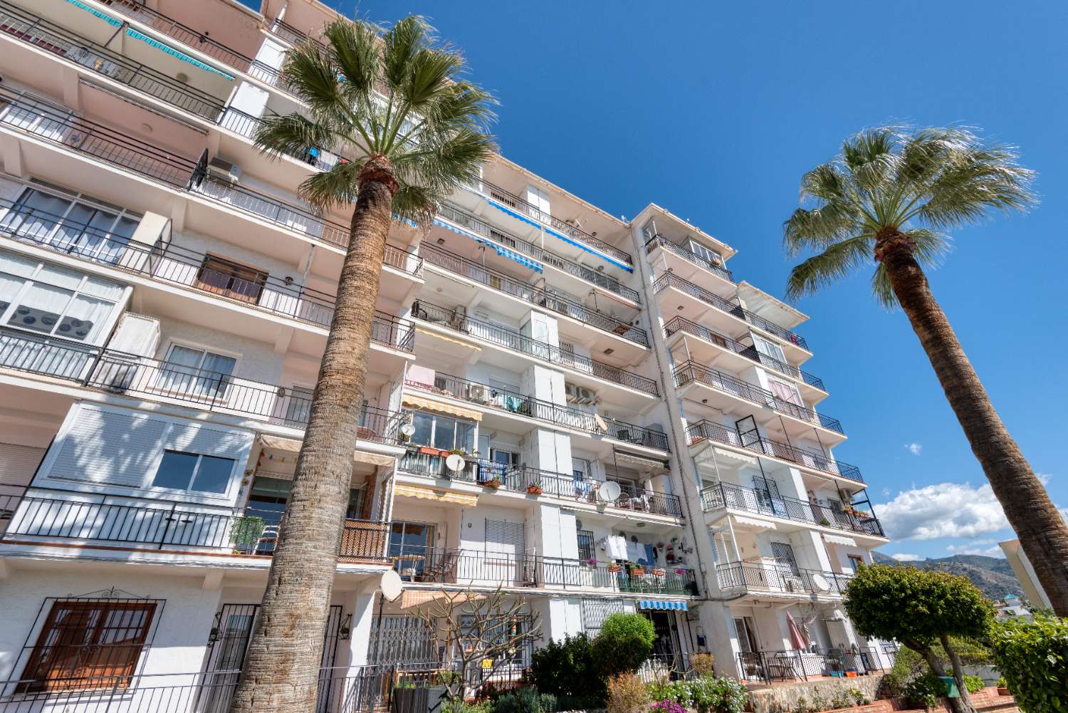 Beautiful fully renovated apartment with stunning views