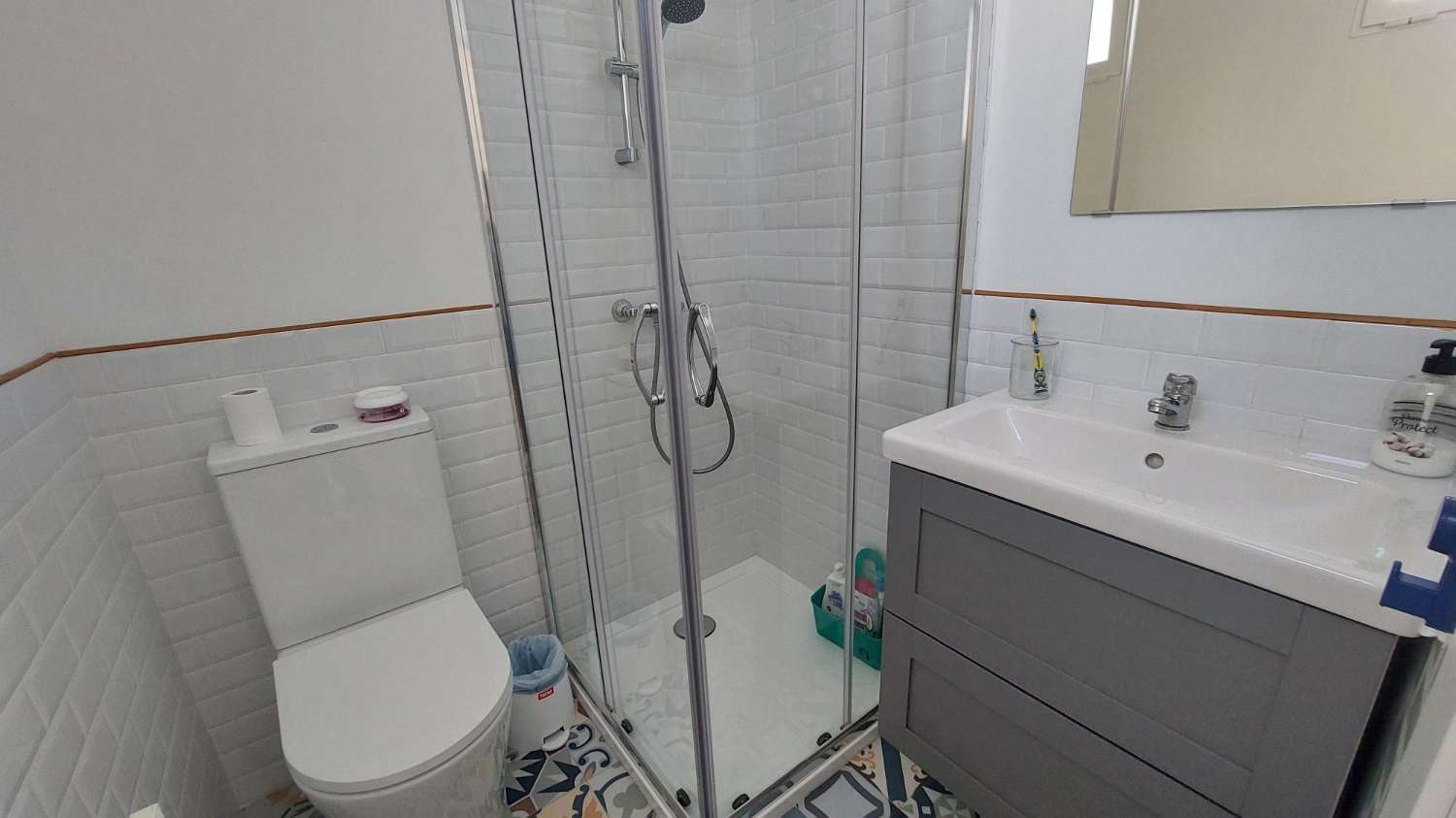 Nice duplex 100 meters from the sea