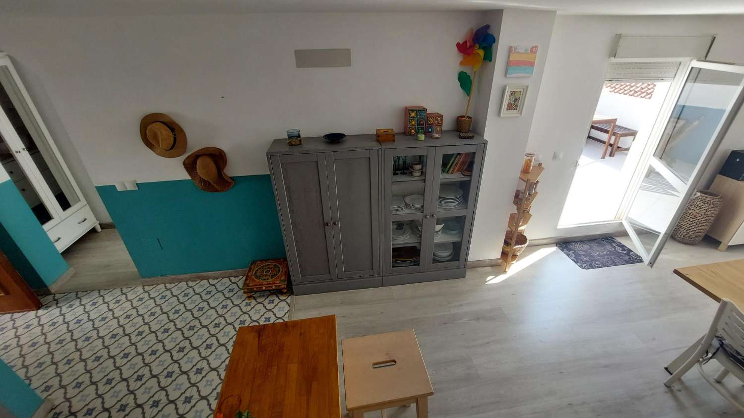 Nice duplex 100 meters from the sea