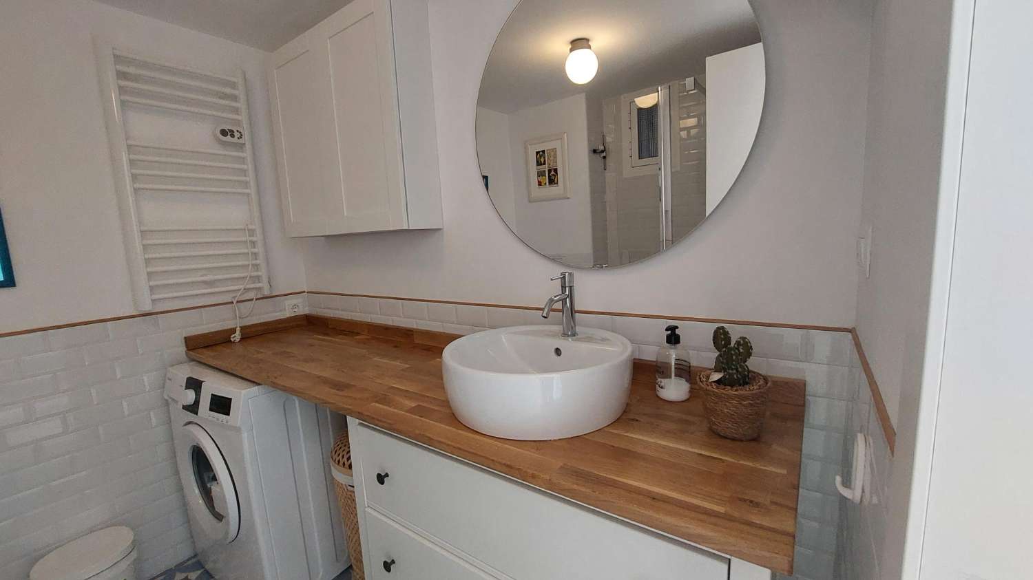 Nice duplex 100 meters from the sea