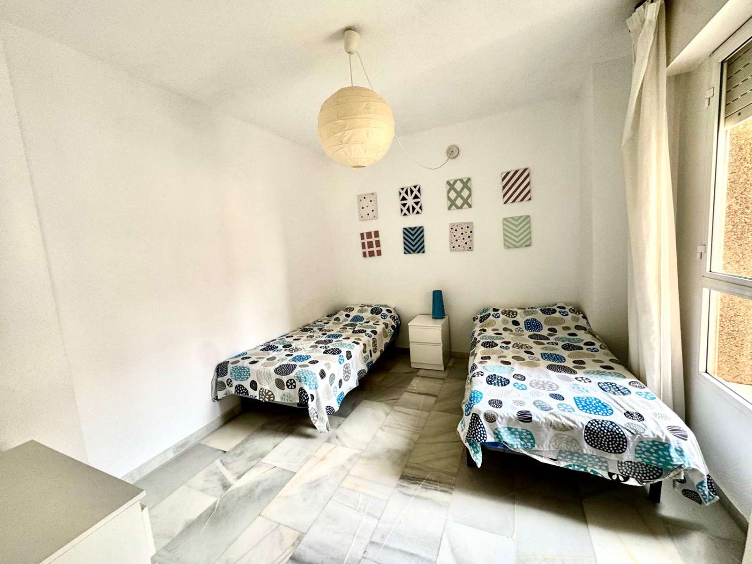 Appartement spacieux à vendre en bord de mer à Torrox Costa
