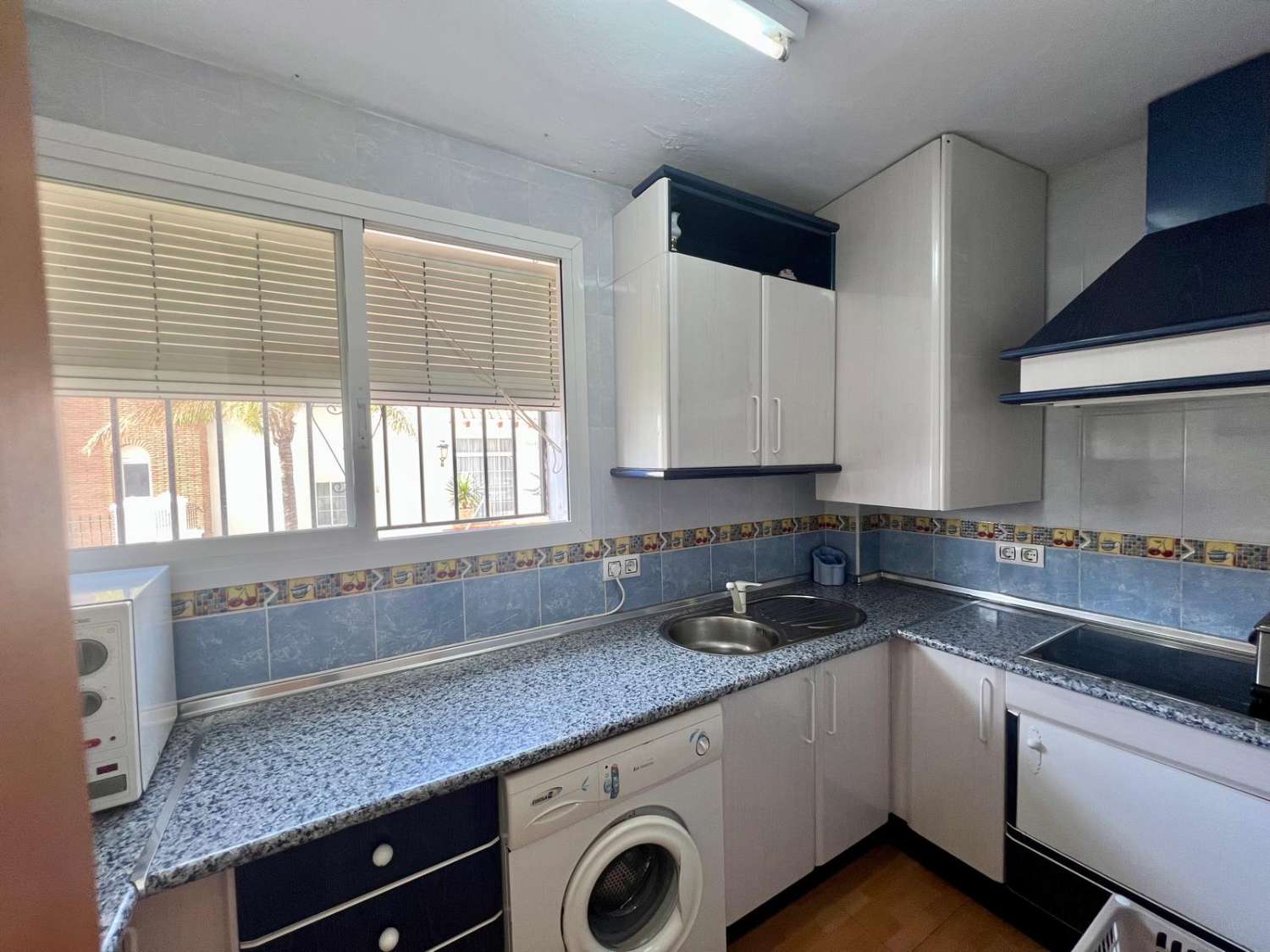 Bonito apartamento  en la zona de playa de Burriana Nerja