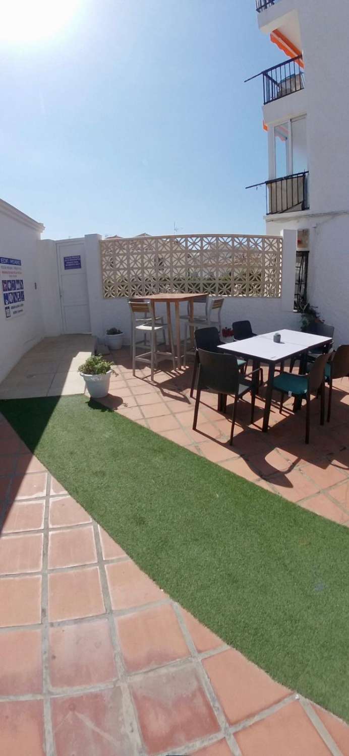 Bonito apartamento  en la zona de playa de Burriana Nerja