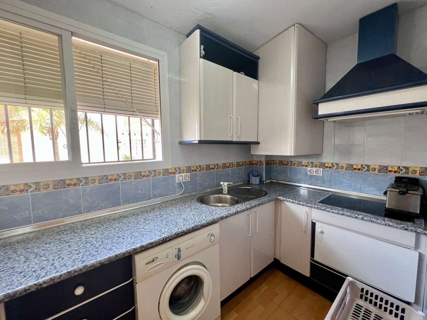 Bonito apartamento  en la zona de playa de Burriana Nerja