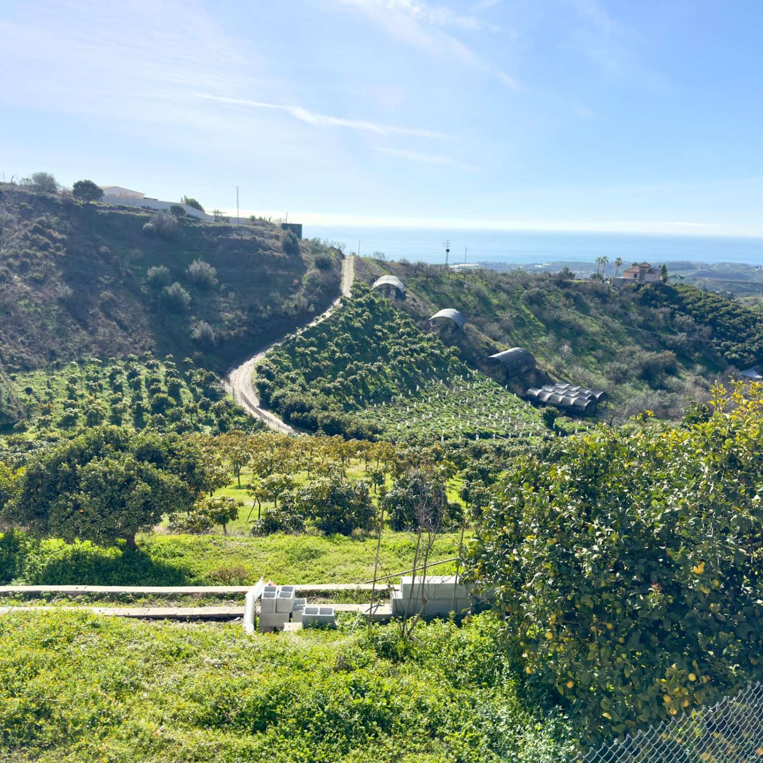 Belle maison de campagne à vendre à Almayate (Velez Malaga)