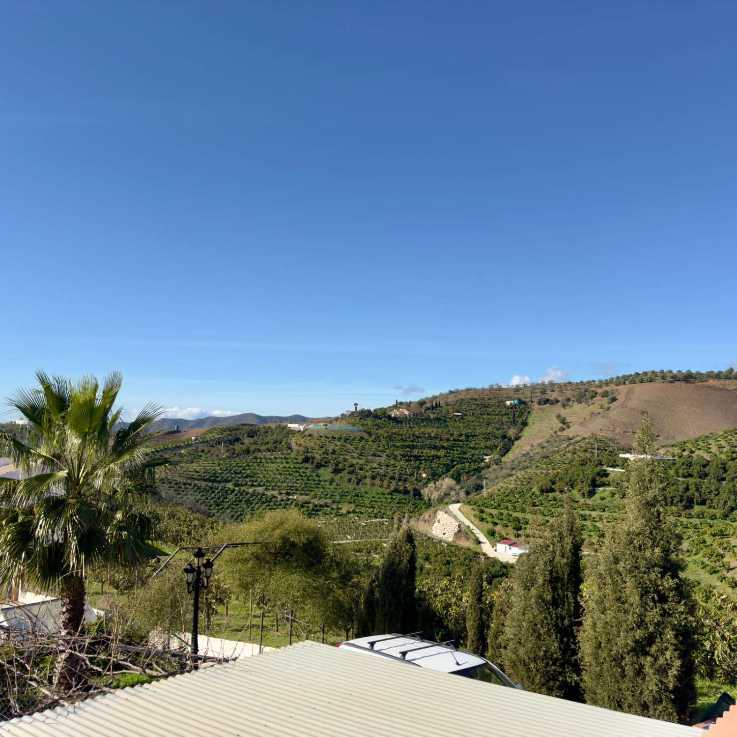 Belle maison de campagne à vendre à Almayate (Velez Malaga)