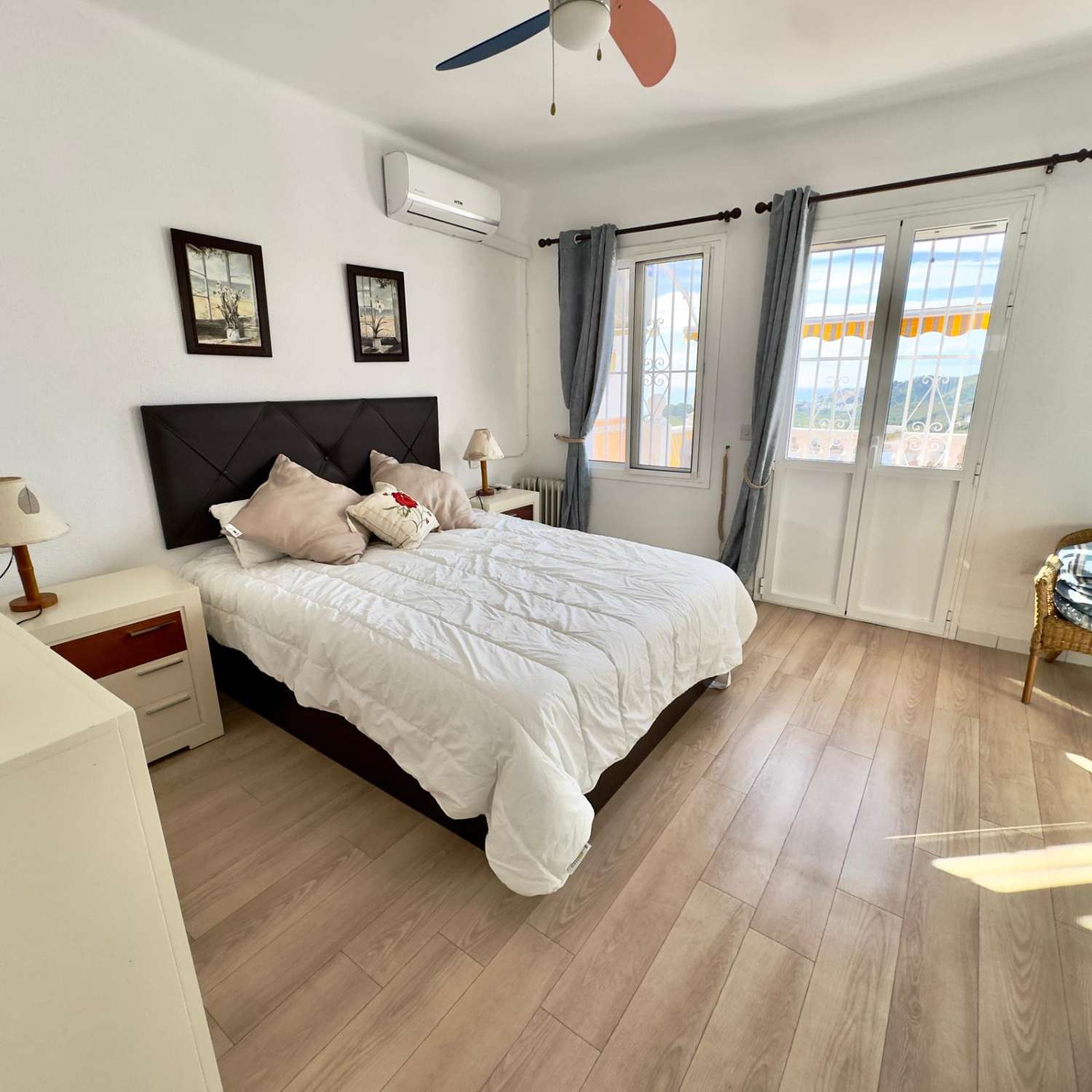 Magnifique maison de ville à vendre à Urb La Noria NERJA