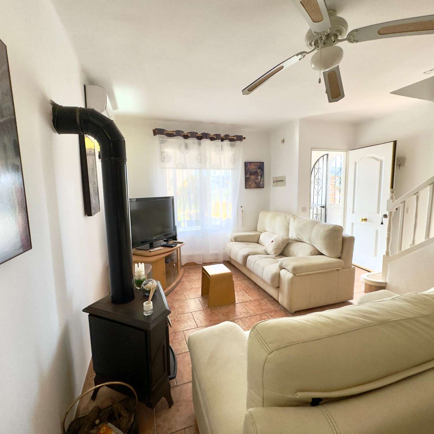 Magnifique maison de ville à vendre à Urb La Noria NERJA