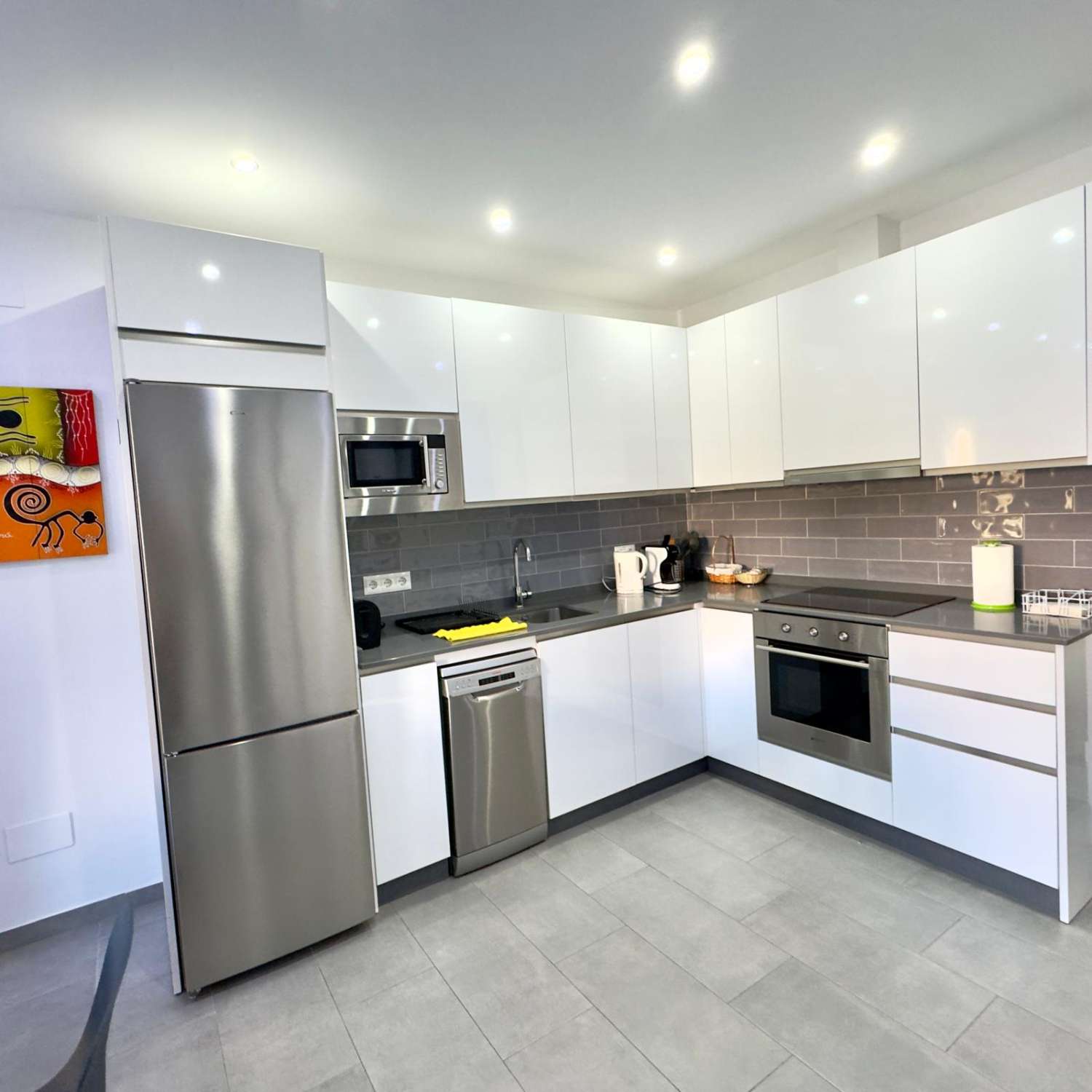 Beautiful apartment for sale in Urb Verano Azul Nerja