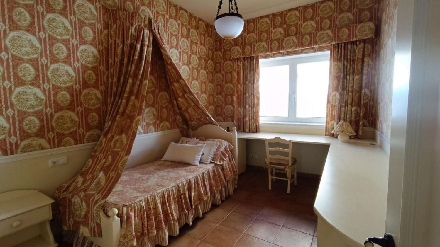 Villa for sale in Torrox Costa