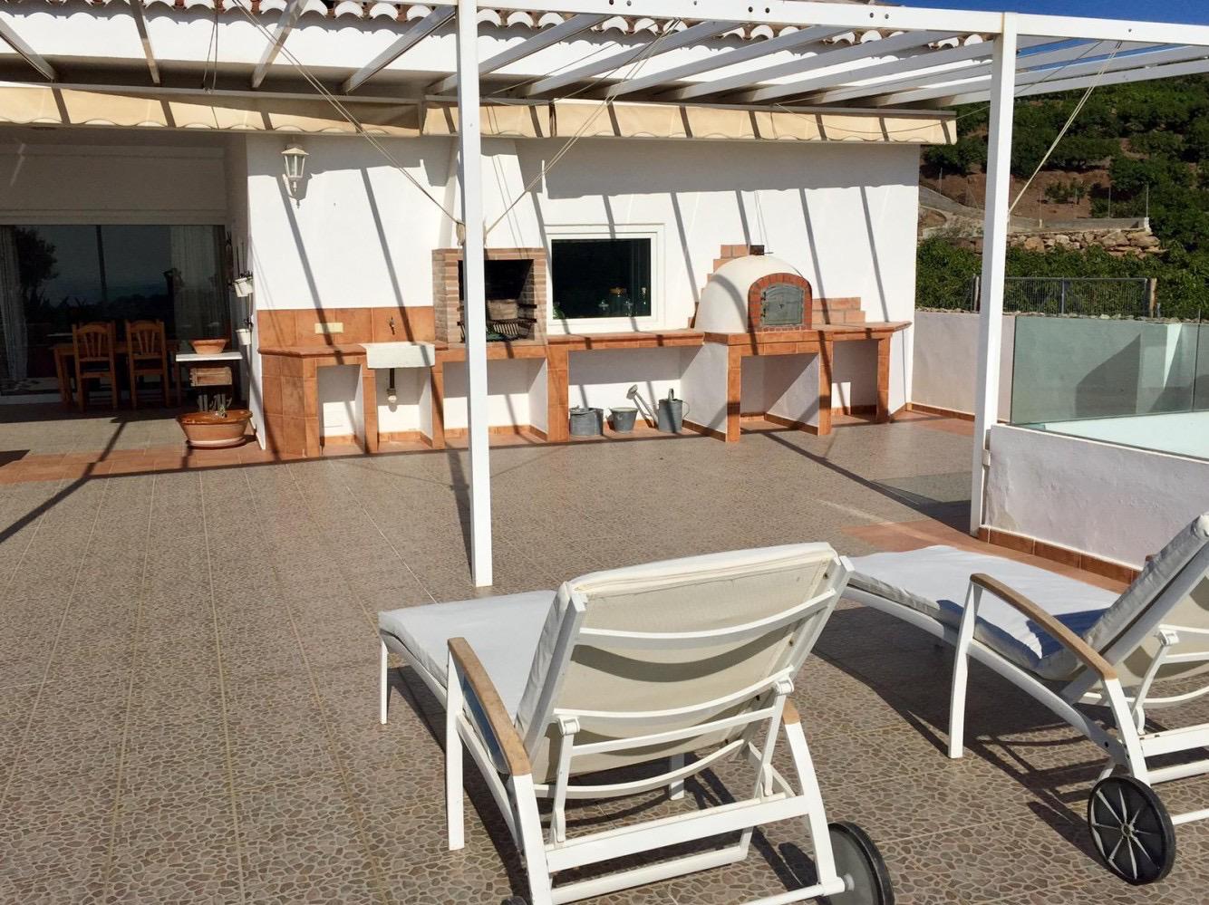 Villa for sale in Torrox Costa