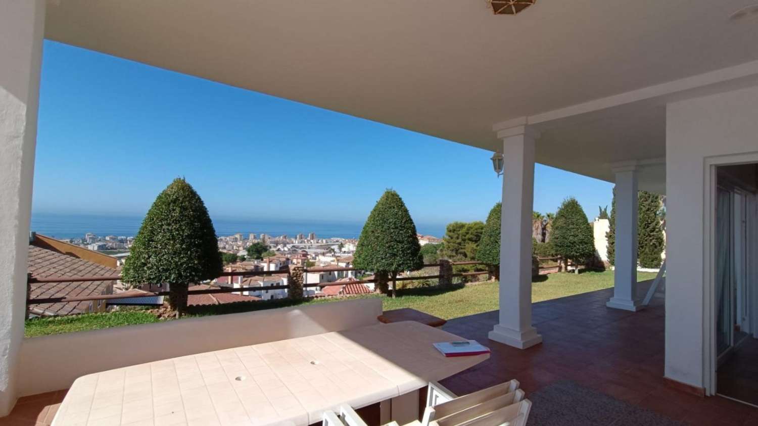 Villa for sale in Torrox Costa