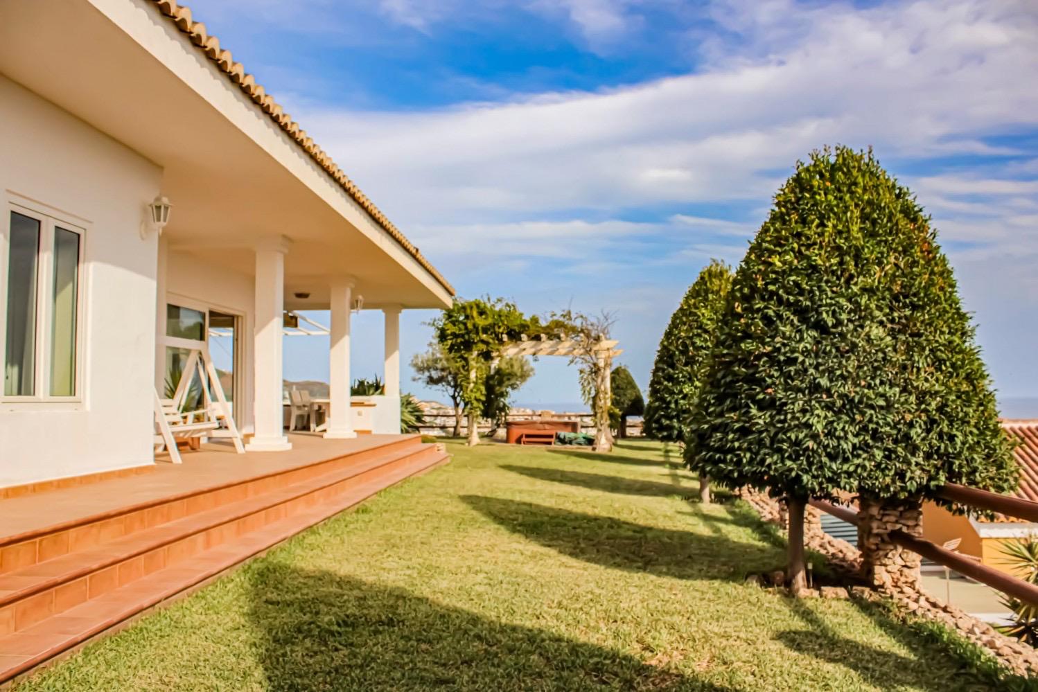 Villa for sale in Torrox Costa