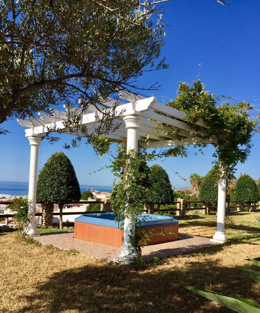 Villa for sale in Torrox Costa