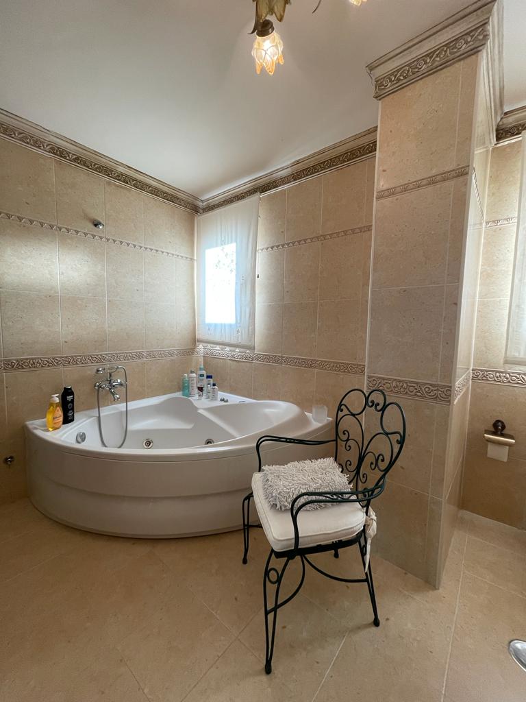 Beautiful semi-detached house for sale in Vélez-Málaga