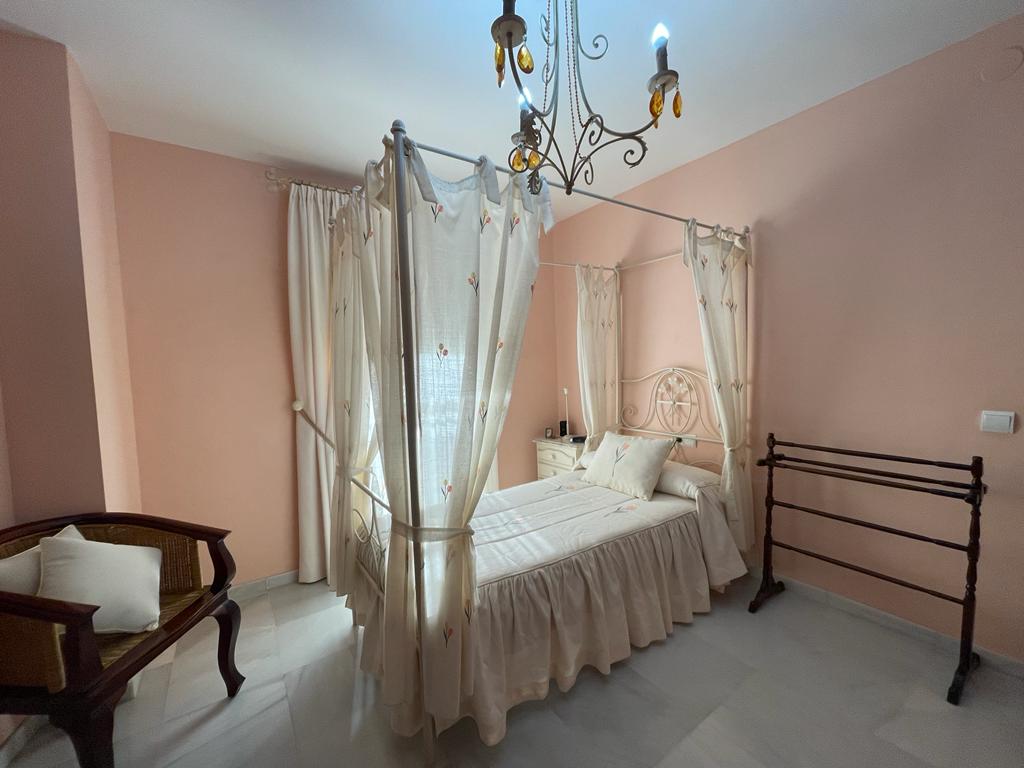 Beautiful semi-detached house for sale in Vélez-Málaga