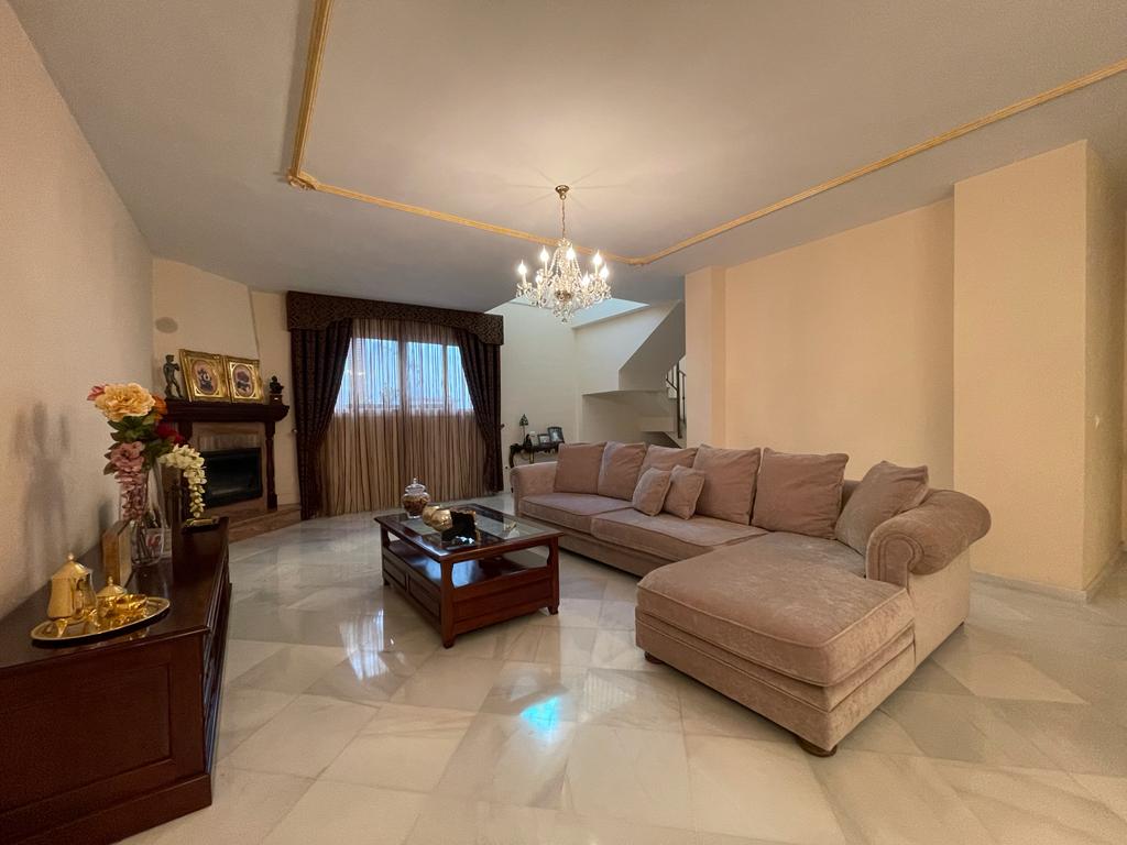 Beautiful semi-detached house for sale in Vélez-Málaga