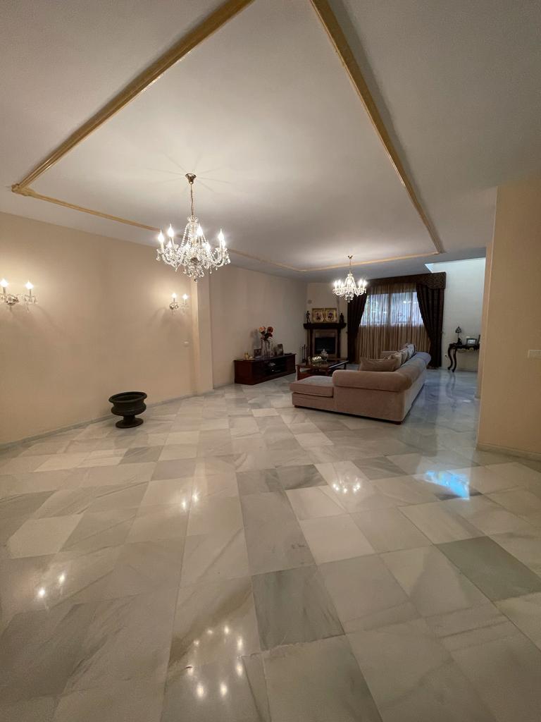 Beautiful semi-detached house for sale in Vélez-Málaga