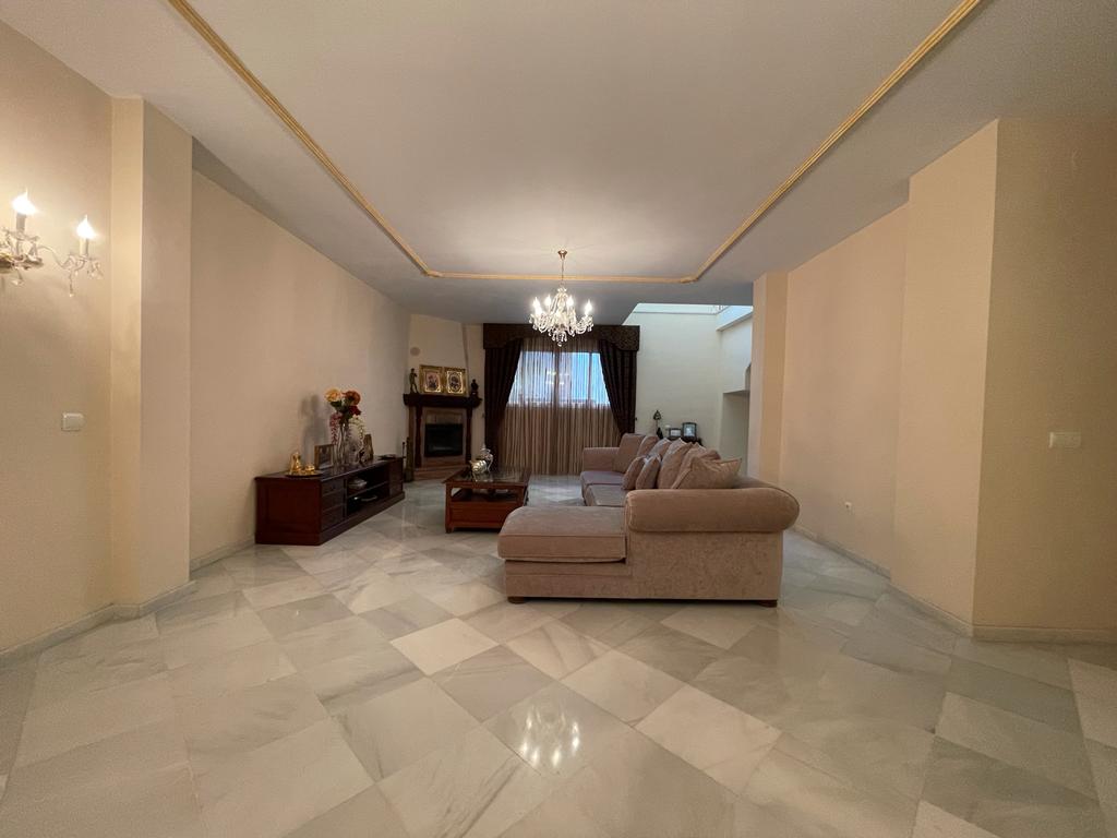 Beautiful semi-detached house for sale in Vélez-Málaga