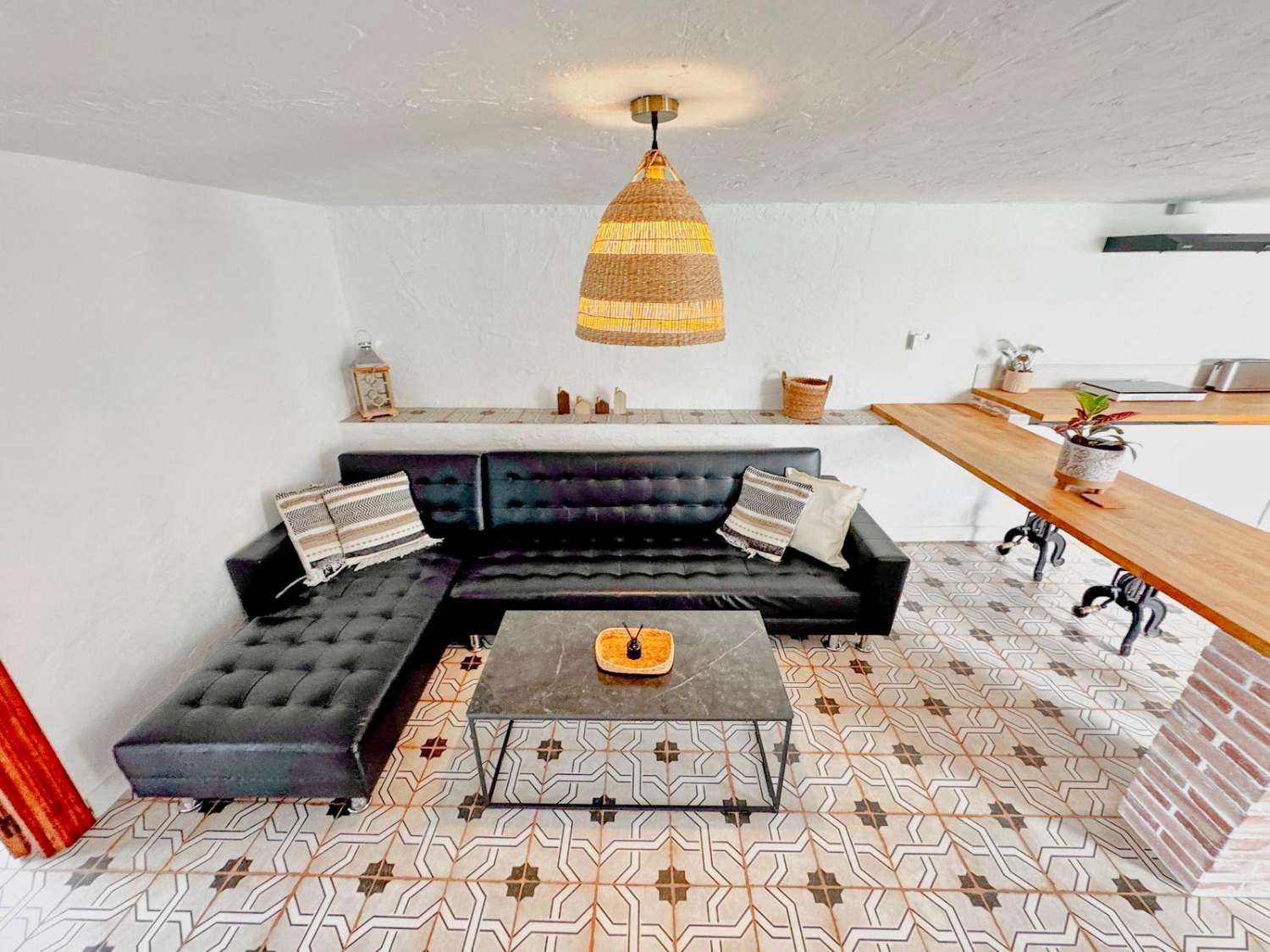 Spectacular country villa with sea views for sale in Nerja